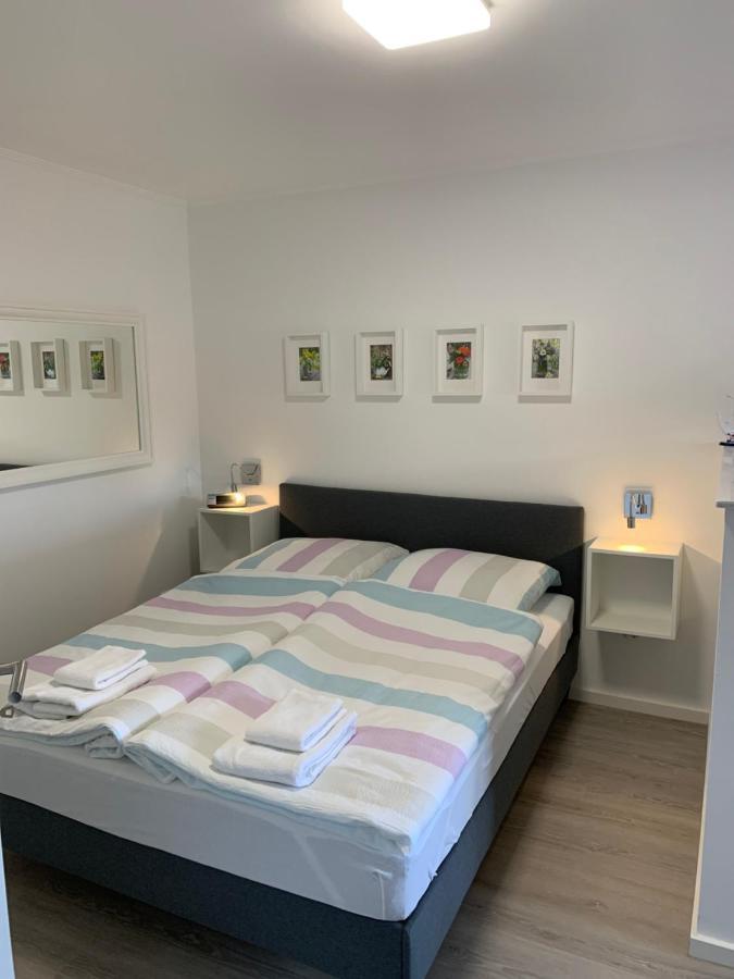 Labud 20 Am Ploener See In Bosau Eksteriør billede